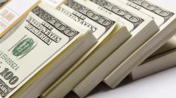 تحركات جديدة للدولار.. أسعار الصرف في البنوك المصرية خلال تعاملات الإثنين 29 ديسمبر